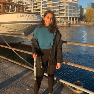 Meet your Posher, Zainab